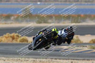 media/Apr-10-2022-SoCal Trackdays (Sun) [[f104b12566]]/Turn 14 (10am)/